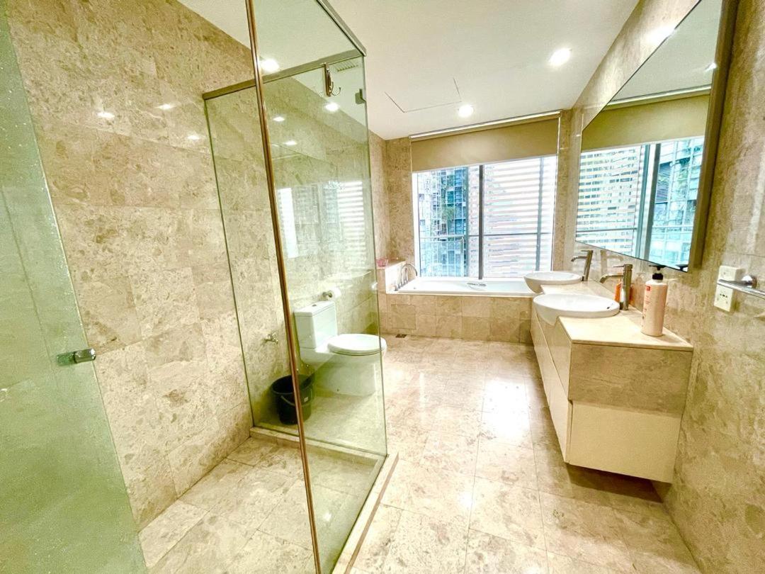 1 Min To Klcc Twin Tower Apartment *