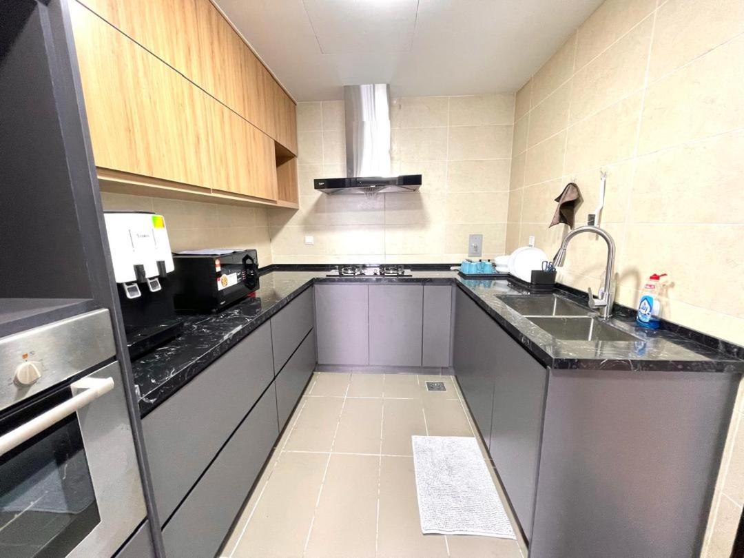 Apartment 1 Min To Klcc Twin Tower