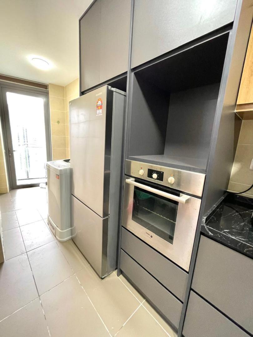 Apartment 1 Min To Klcc Twin Tower